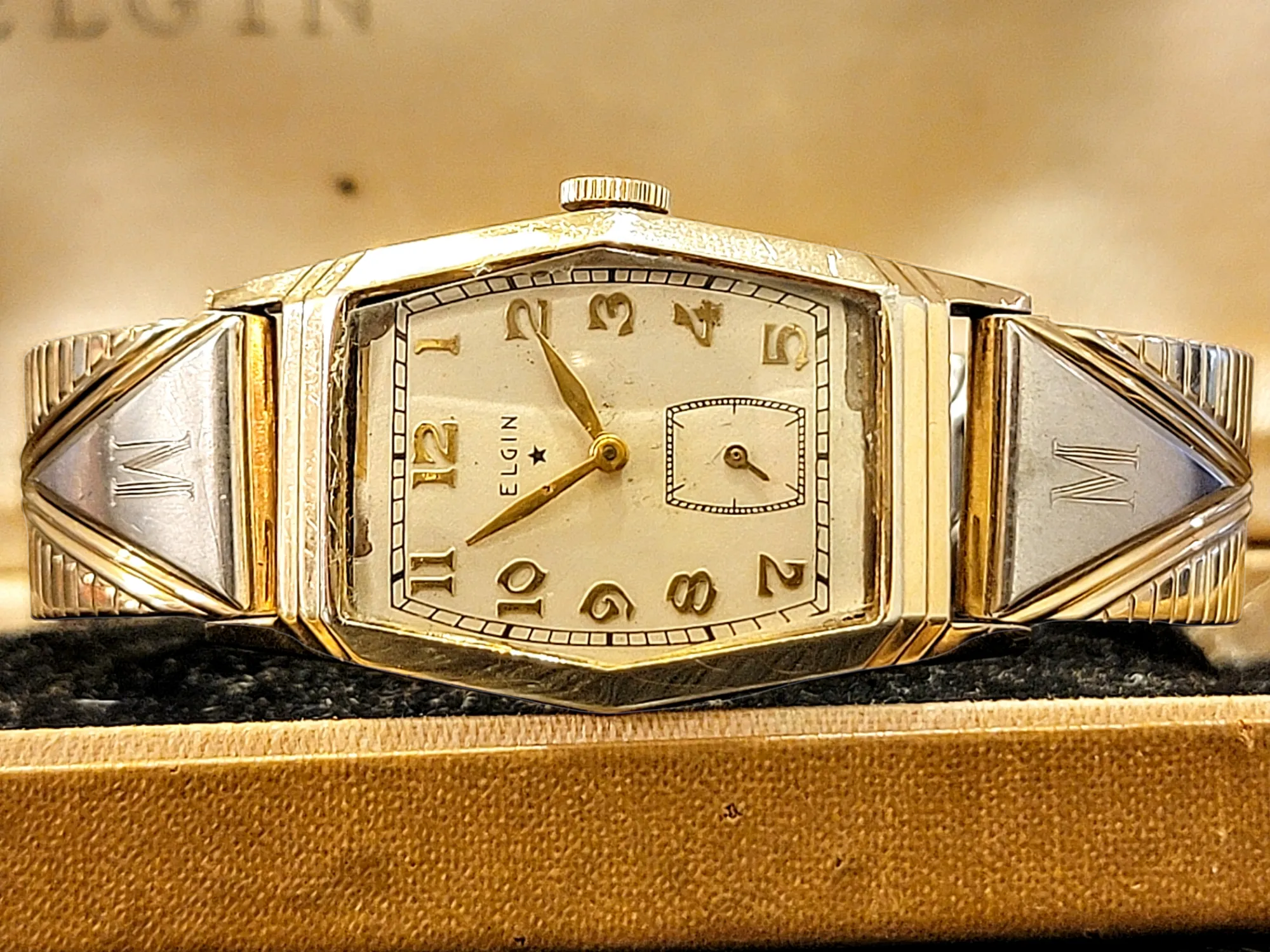 1939 ELGIN Cavalier Watch Ref. 2837 17 Jewels Cal. 524 U.S.A. Made