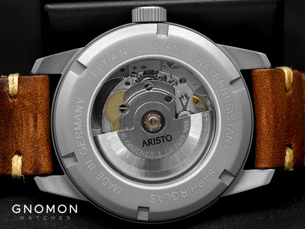 Aviator 40 Type A 5H101TI-VIN - Sapphire