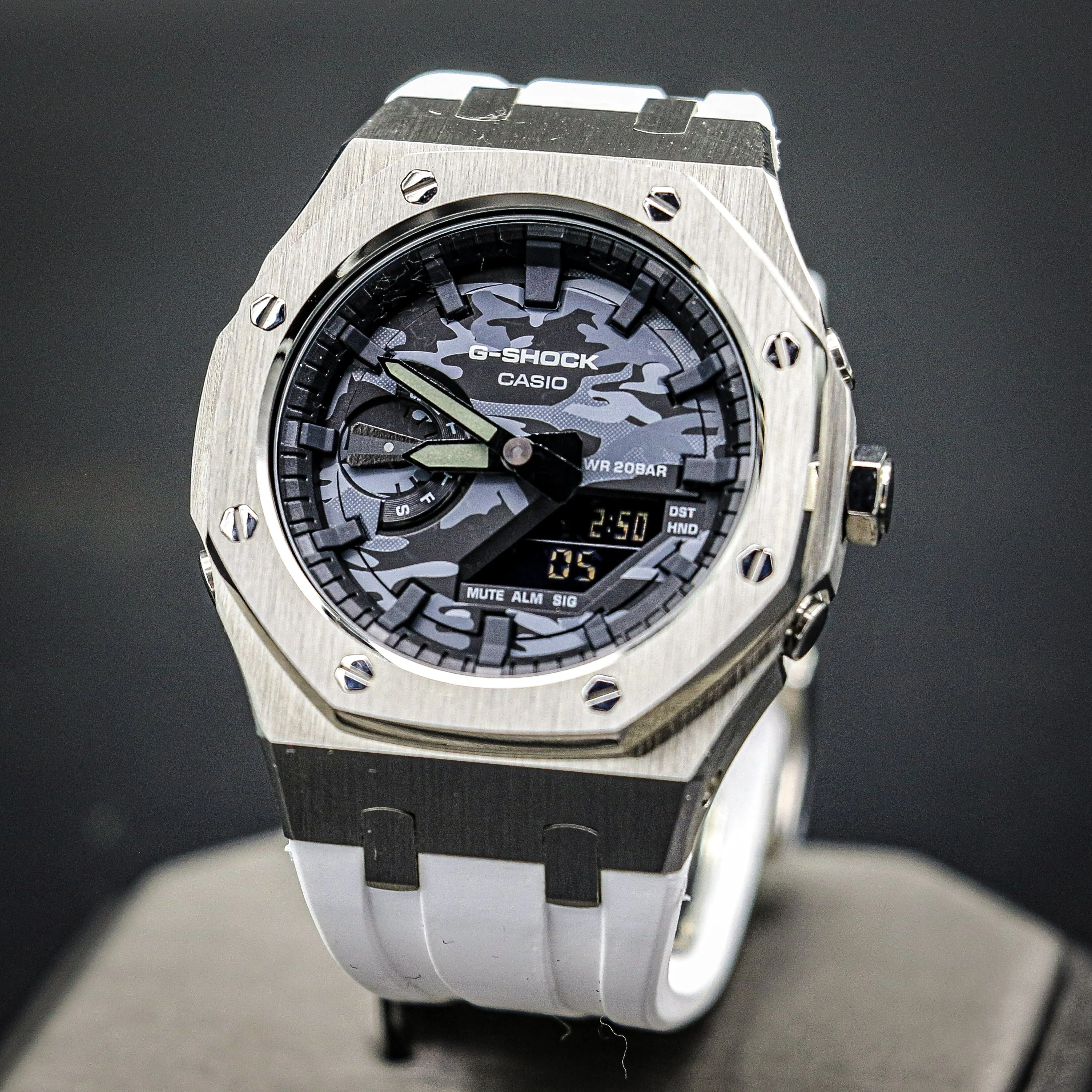 Brand-New! Custom Casio G-Shock! CASIO Oak Watch GA-2100CA 44mm
