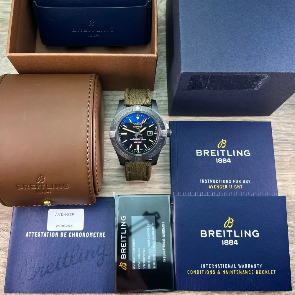 Breitling Avenger Blackbird V17310 (2020)