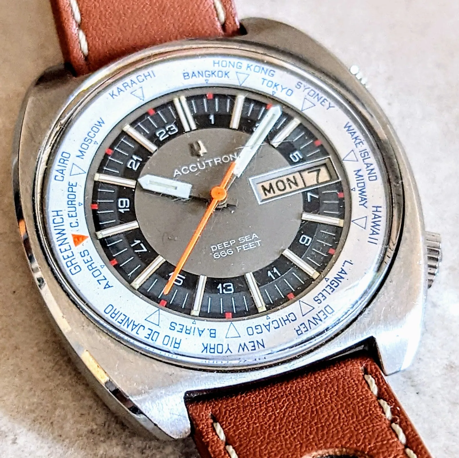 BULOVA Accutron Deep Sea World Timer Watch Vintage 1970 Wristwatch