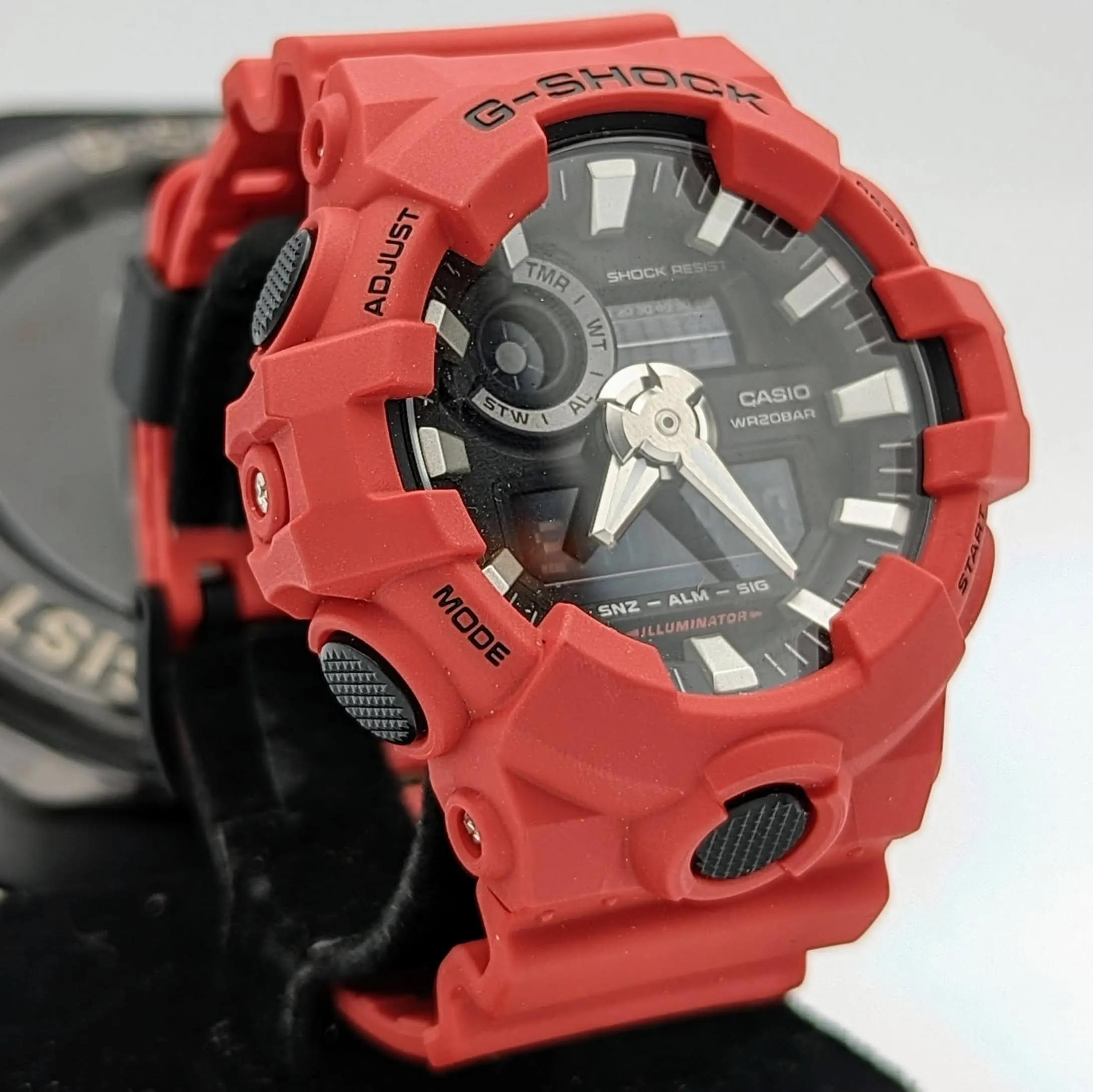 CASIO G-Shock Watch Ref. GA-700-4A World Time Wristwatch - In Box!