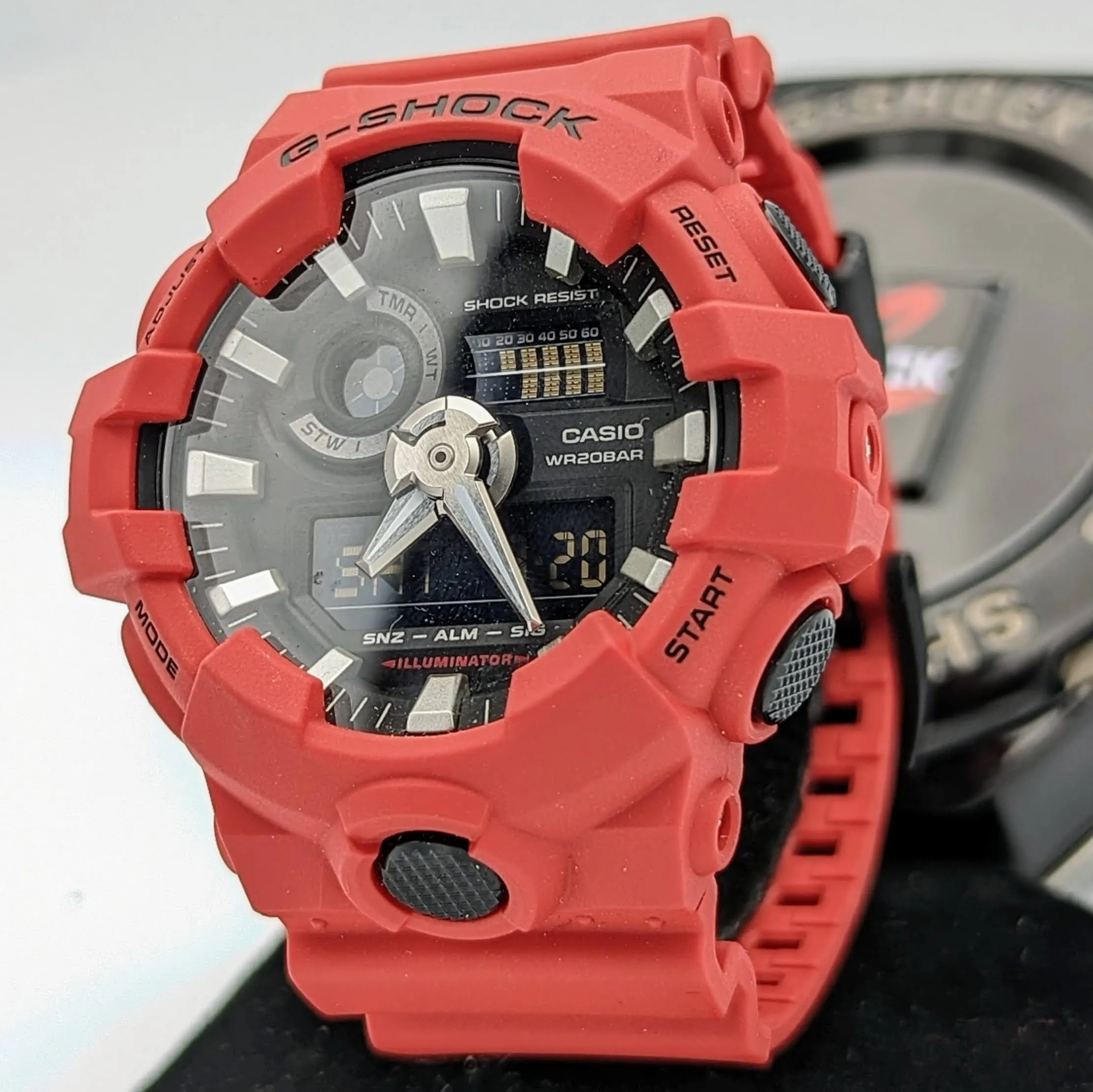 CASIO G-Shock Watch Ref. GA-700-4A World Time Wristwatch - In Box!