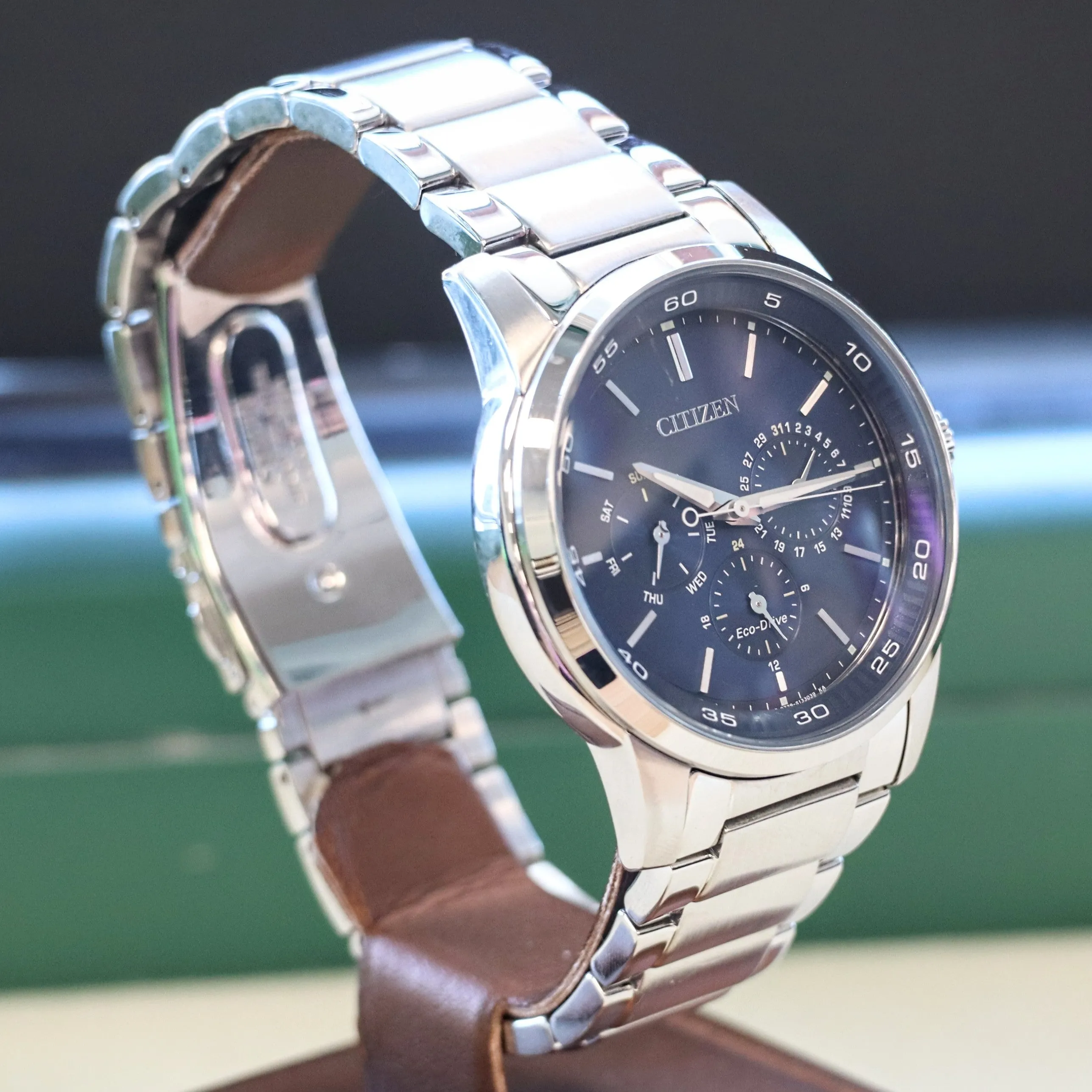 CITIZEN Corso Watch Ref. BU2010-57L Eco-Drive Calendar Wristwatch