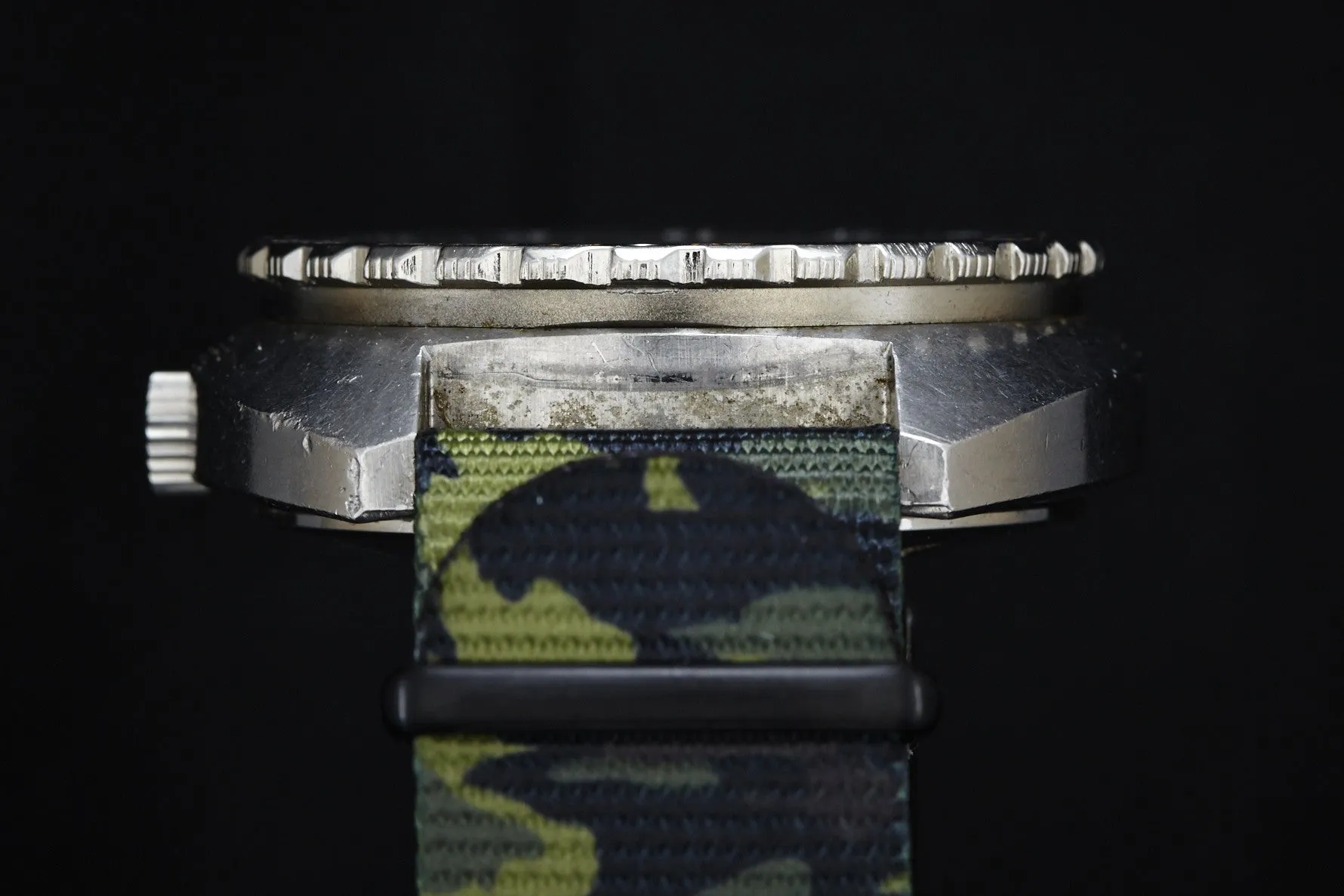 DOXA Sub 300T Sharkhunter Aqua-lung