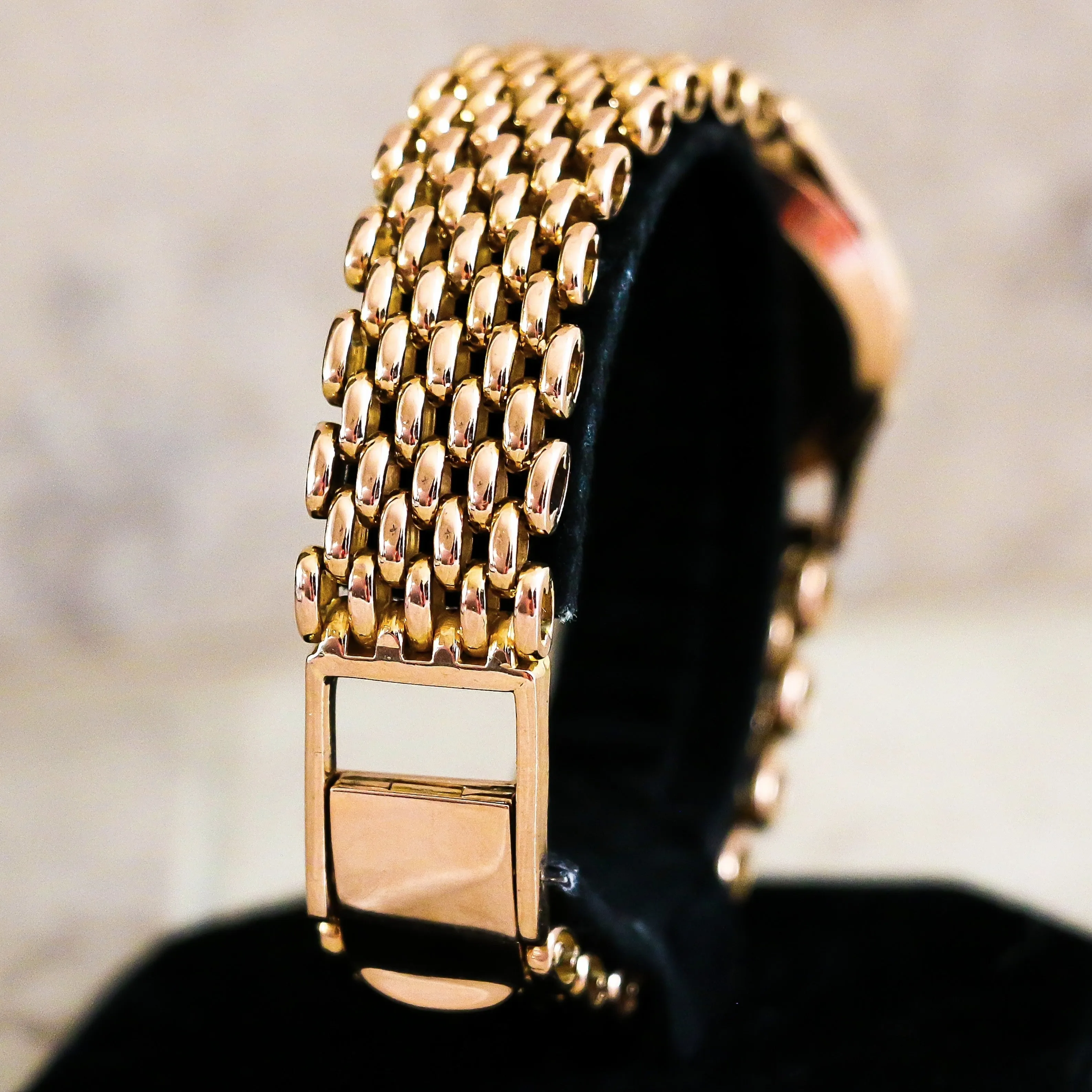 Historic and Exceedingly Rare Patek Philippe Wristwatch Ref. 1515 Truly Exceptional 18K Rose Gold