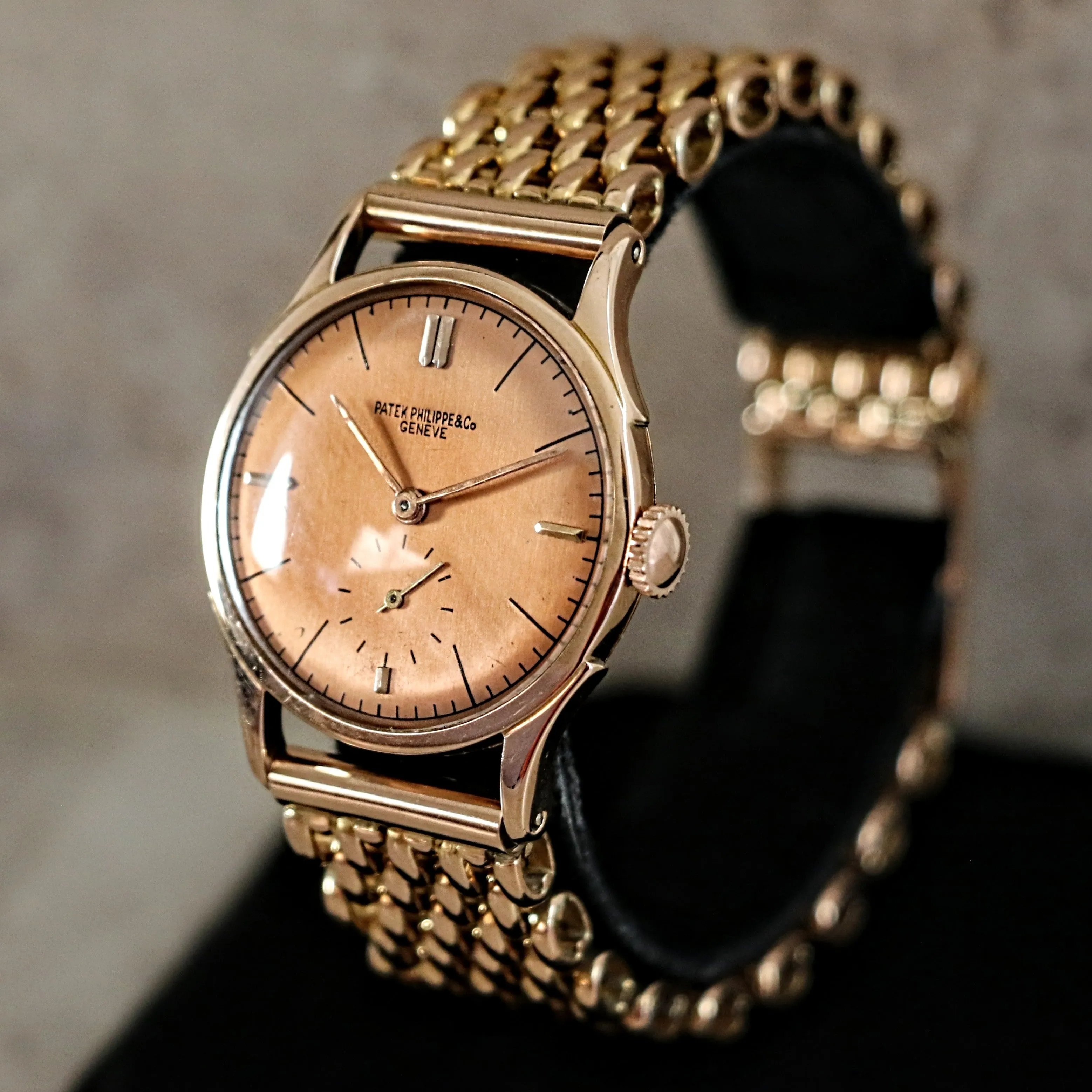 Historic and Exceedingly Rare Patek Philippe Wristwatch Ref. 1515 Truly Exceptional 18K Rose Gold
