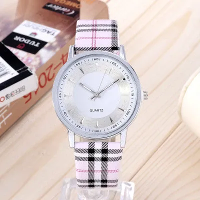 Hot Sale Fashion Gold Watch Plaid Leather Quartz Watch Women Watches Clock Ladies Wrist Watches