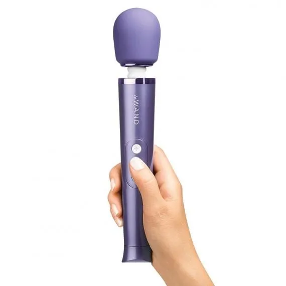 LE WAND Petite - Rechargeable Wand Massager