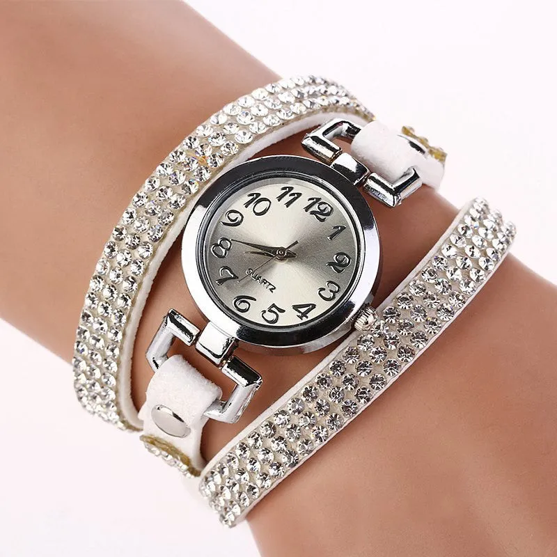 New Luxury Rhinestone Leather Round Bracelet Wristwatches Women Watch Dress Watch Vintage Clock Lady Quartz Watch