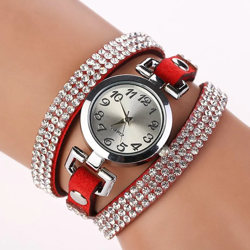 New Luxury Rhinestone Leather Round Bracelet Wristwatches Women Watch Dress Watch Vintage Clock Lady Quartz Watch