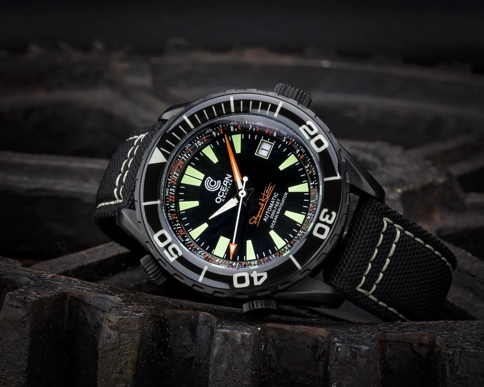 Ocean Crawler Ocean Navigator - DLC - Black
