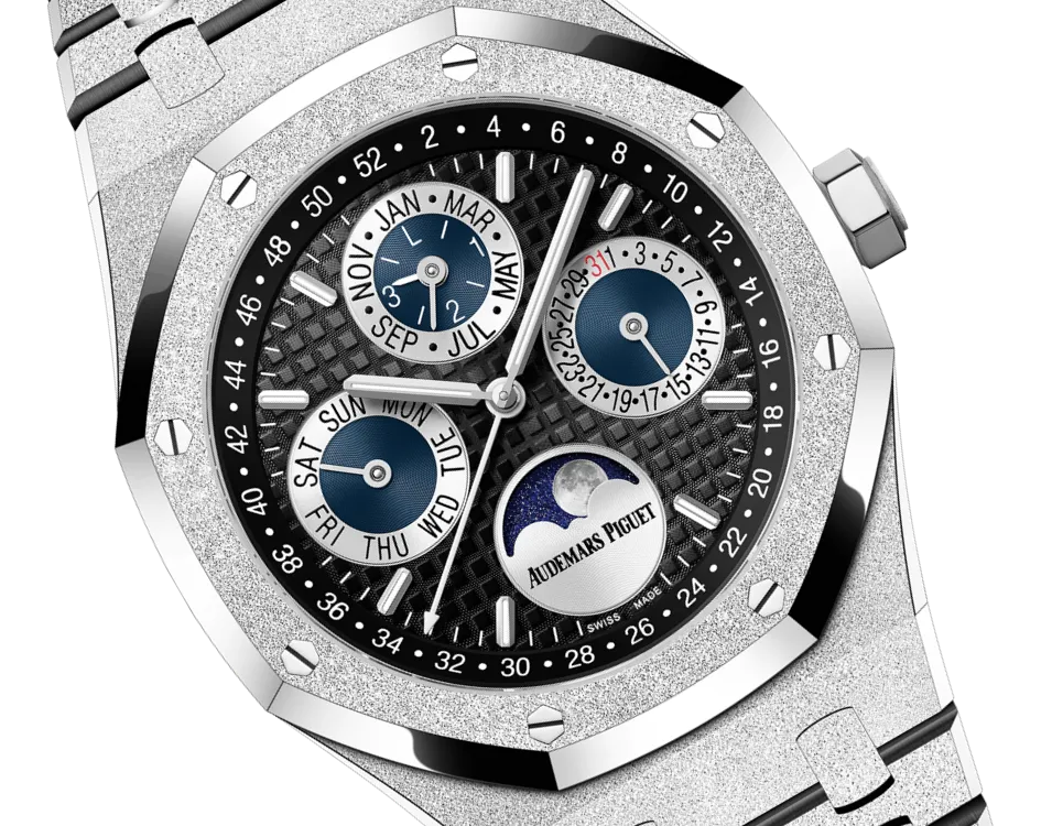 Royal Oak Frosted Gold Perpetual Calendar