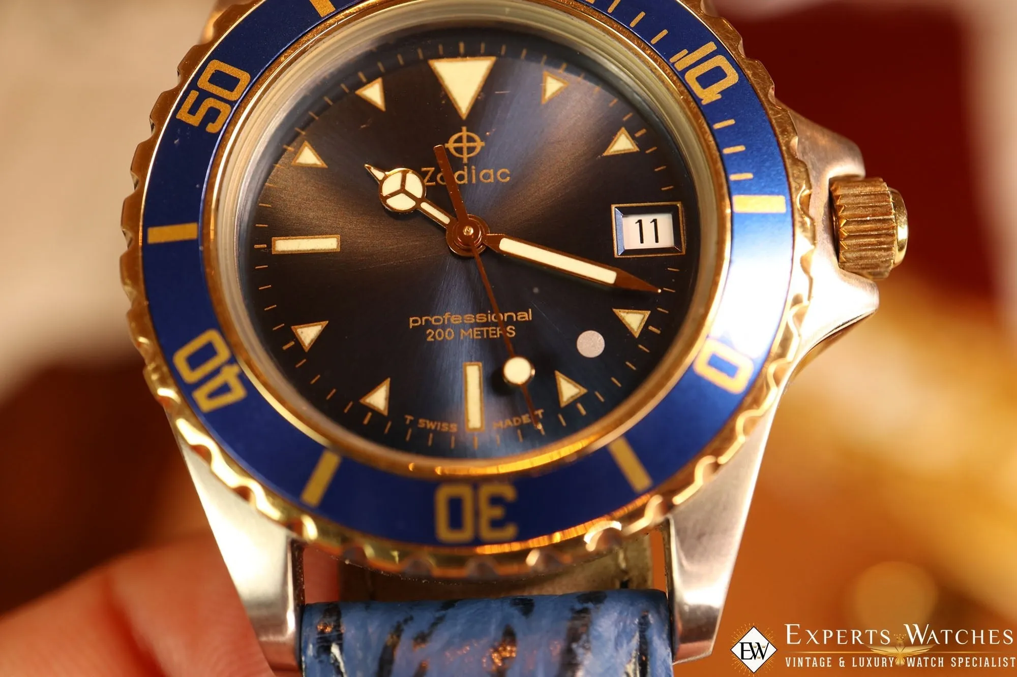 Sold!!! Zodiac Blue Sub Silver Dot Diving Professional 200m 213.66.56 Quartz 35mm Mid