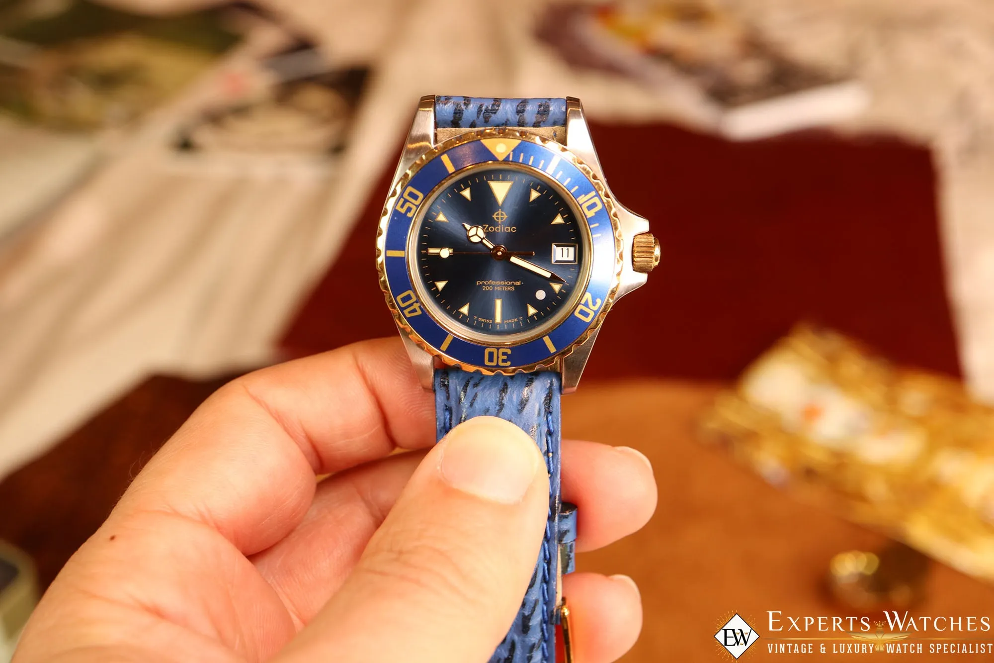 Sold!!! Zodiac Blue Sub Silver Dot Diving Professional 200m 213.66.56 Quartz 35mm Mid