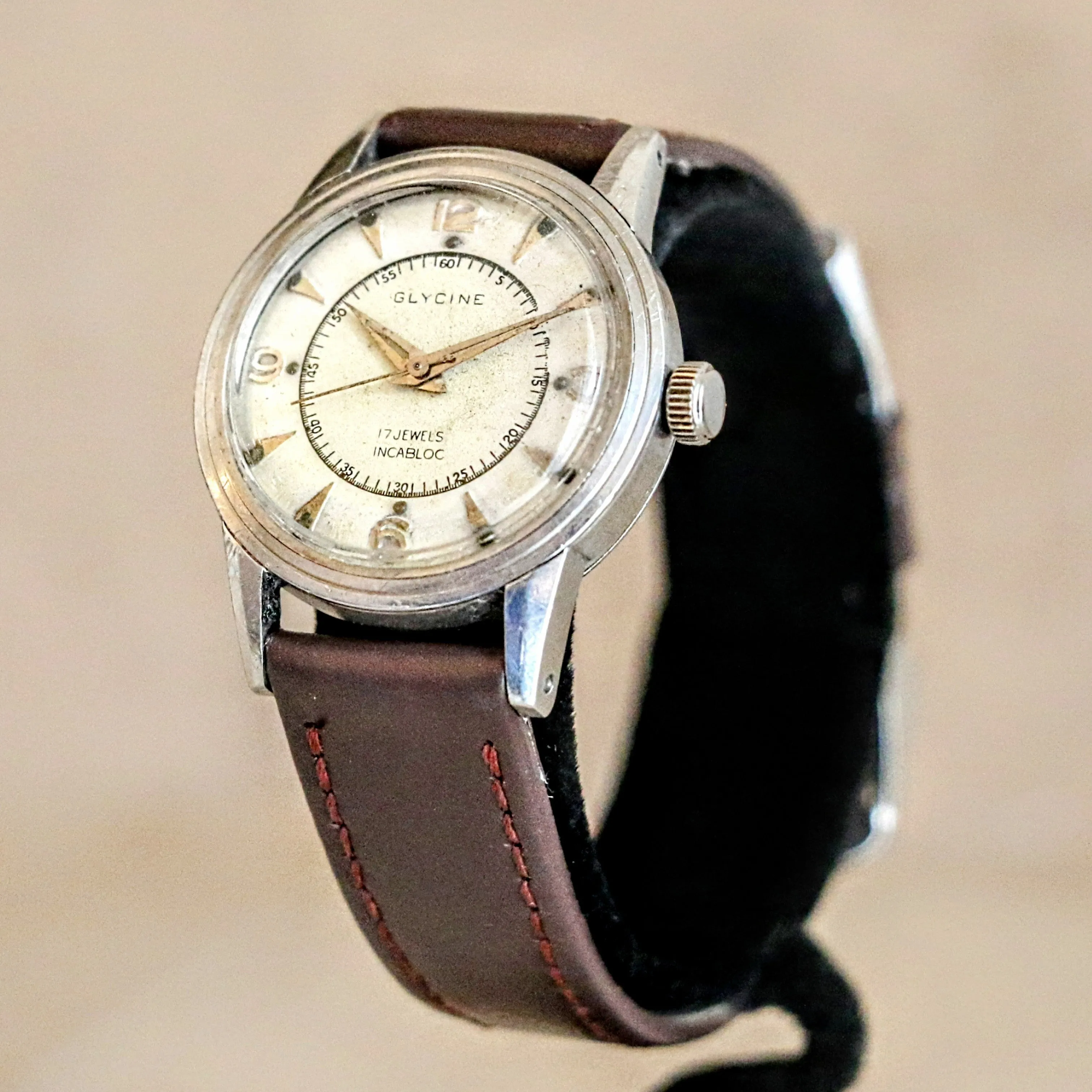 Vintage GLYCINE Doctors Watch Style 17 Jewels FELSA 465 Swiss Made Wristwatch