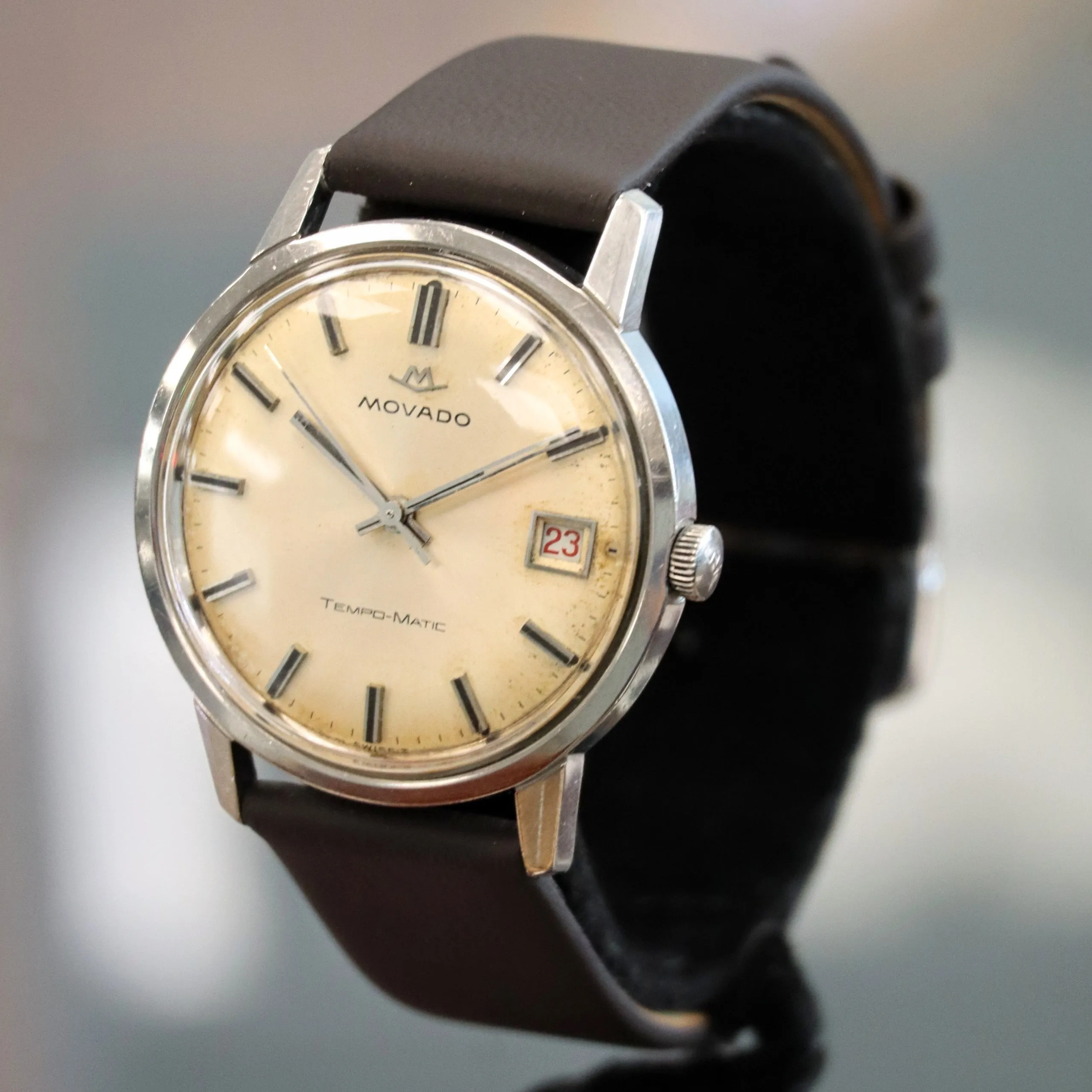 Vintage MOVADO Tempo-Matic Watch 25 Jewels Cal. 608 Sub-Sea Automatic Date Wristwatch