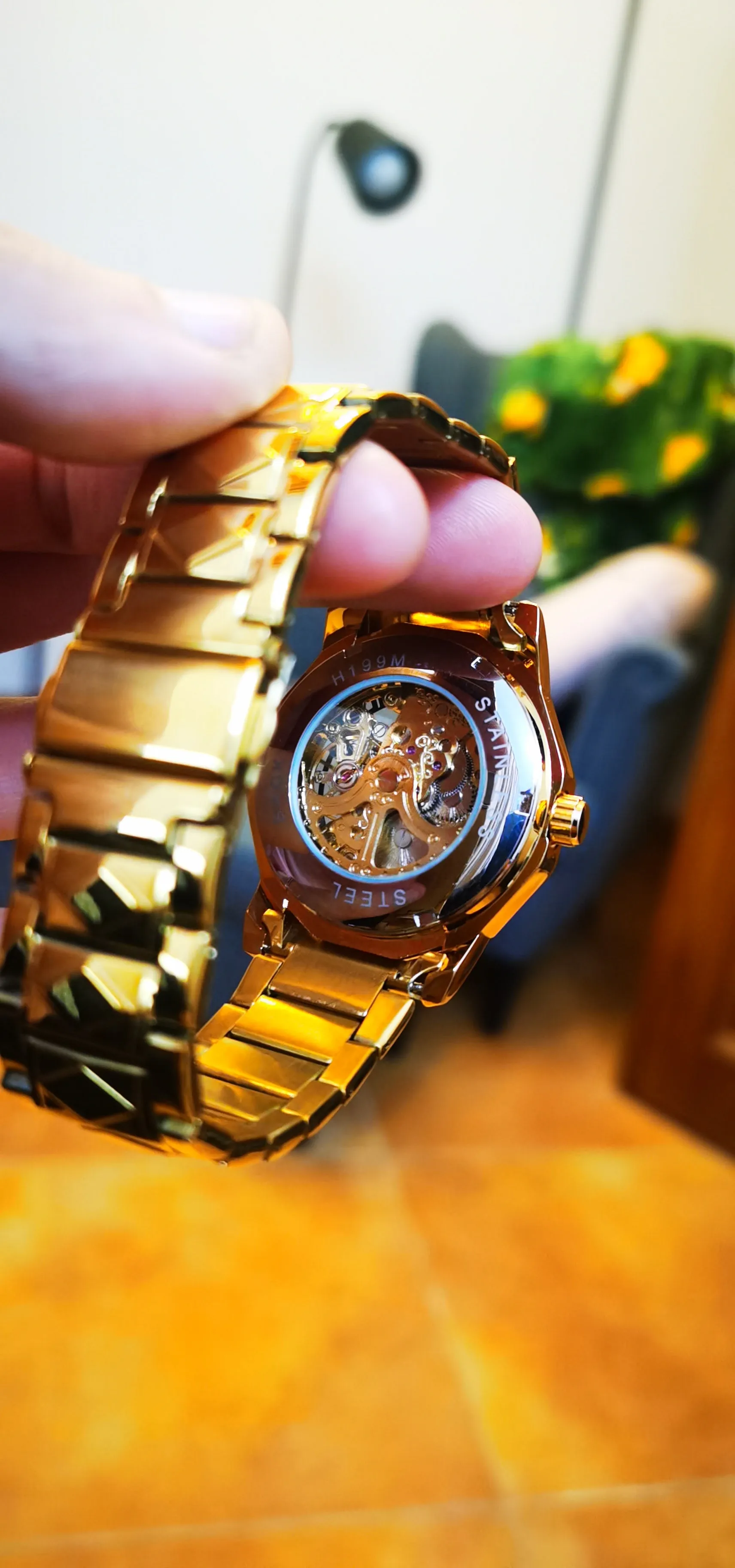 WINNER Luxury Skeleton Mechanical Dodecagon Case Engraved Movement Watch 527G